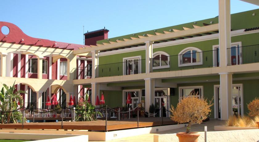 Апартаменты Holiday Home Banos Baios Y Mendigo
