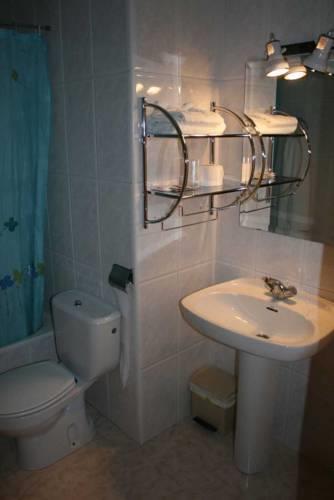 Отель Hotel Cervantes
