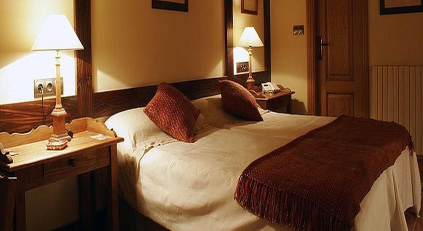 Гостевой дом Hotel Casbas