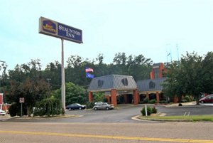 Отель Best Western Staunton Inn