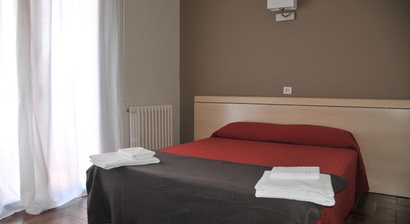 Хостел Hostal Alberana