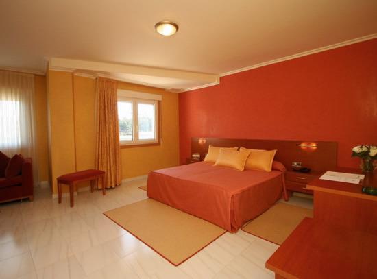 Отель Hotel Dinajan