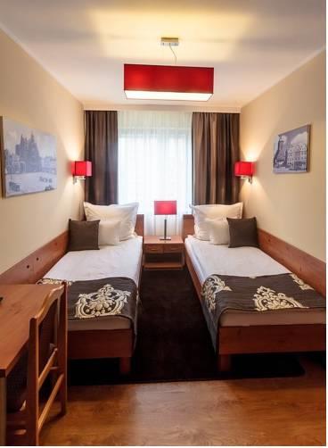 Отель Hotel Ratuszowy