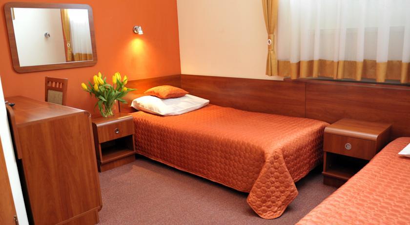 Отель Hotel Astra