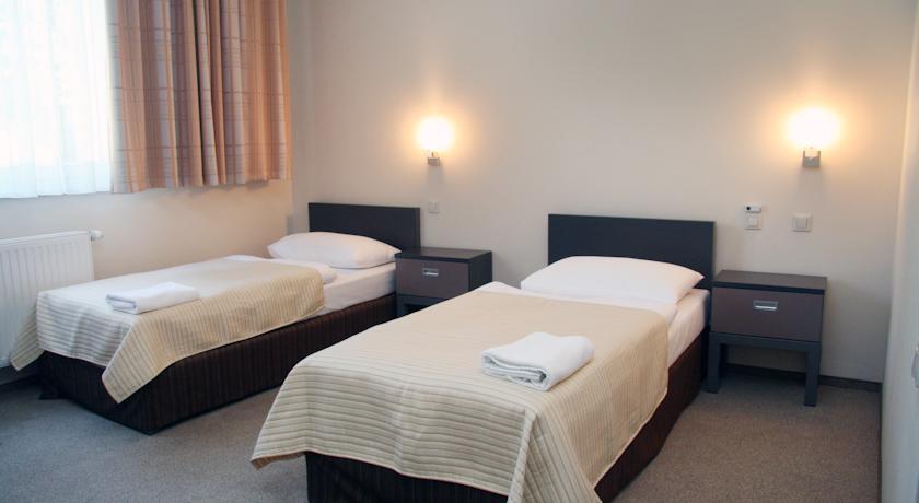 Отель Hotel Jarota