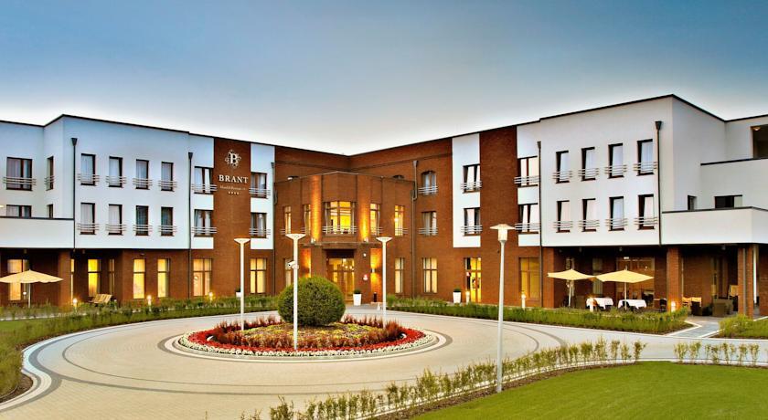 Отель Brant Hotel & Restaurant