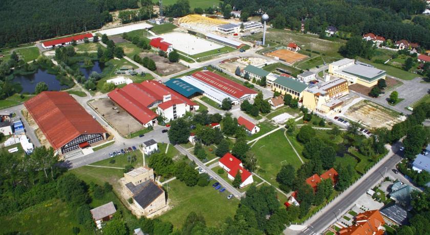 Отель Hotel Drzonków