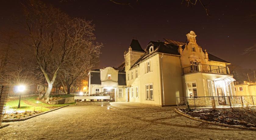 Отель Versant Dom Spa