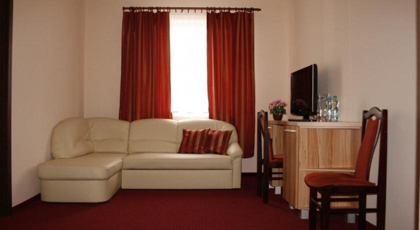 Отель Hotel Pod Słońcem