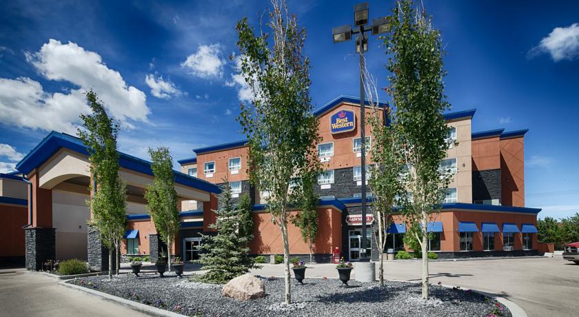 Отель Best Western Cold Lake Inn