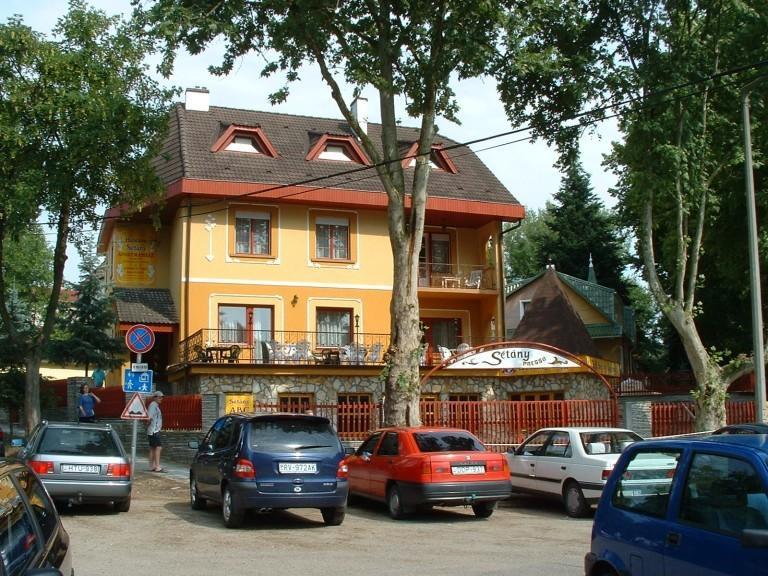 Апартаменты Herczeg Apartment