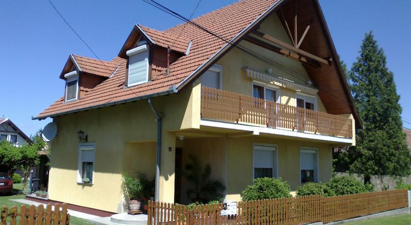 Апартаменты Mogyi Apartman