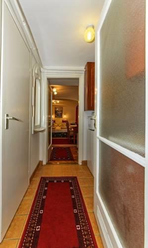 Barokk Vendégház - Apartman