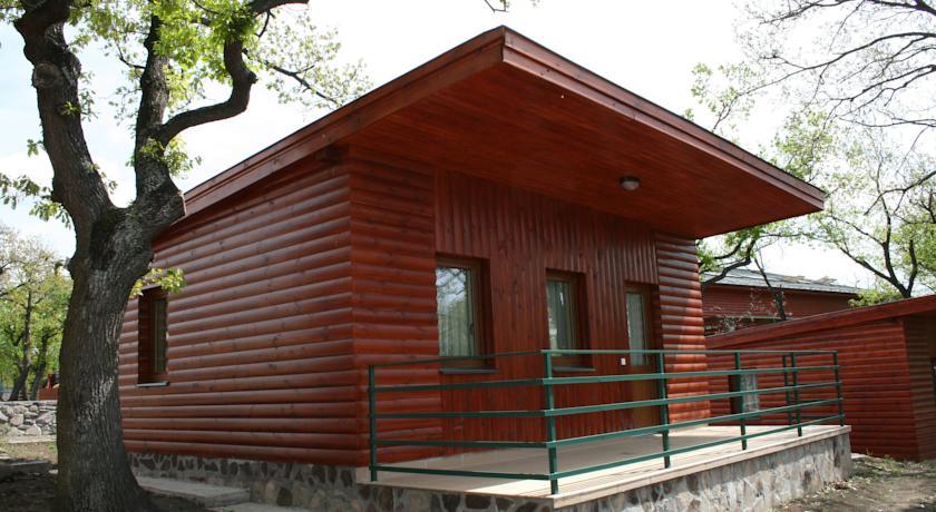 Отель Mátra Kemping Apartmanok