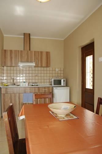 Corner Apartman