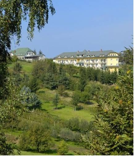 Отель Hubertus Hotel