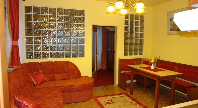 Апартаменты HoldLux Apartmanok