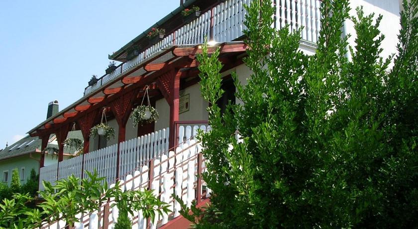 Апартаменты Relax Apartmanok