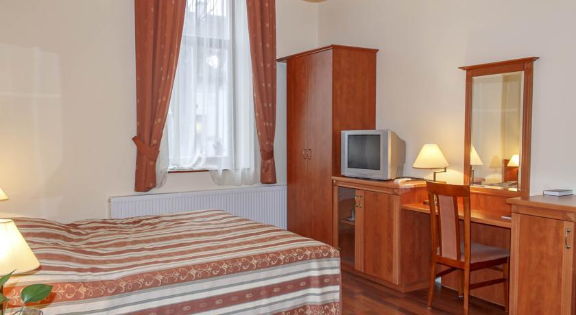 Отель Pannon Hotel