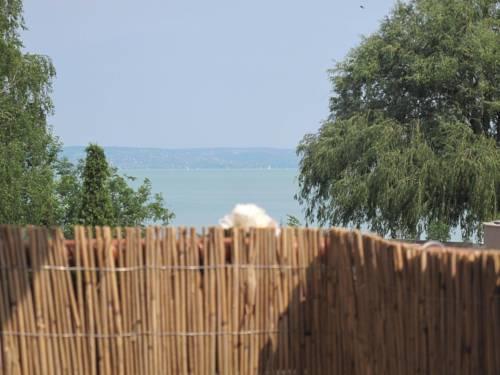 Balaton Beach Apartman