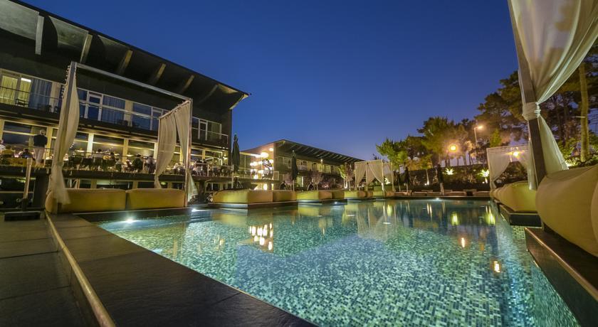Отель Evidencia Belverde Atitude Hotel
