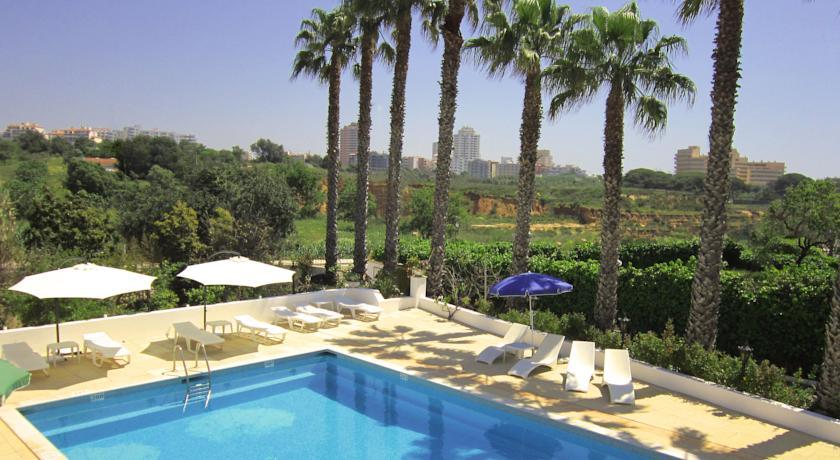 Отель Hotel Alcaide