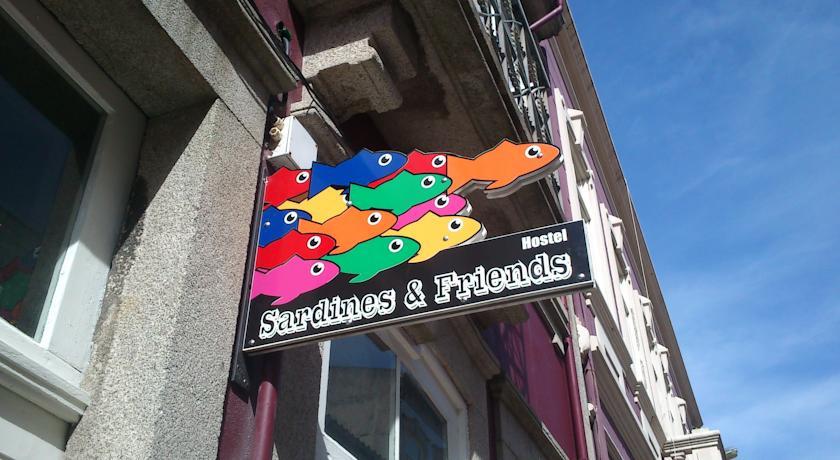 Хостел Sardines and Friends