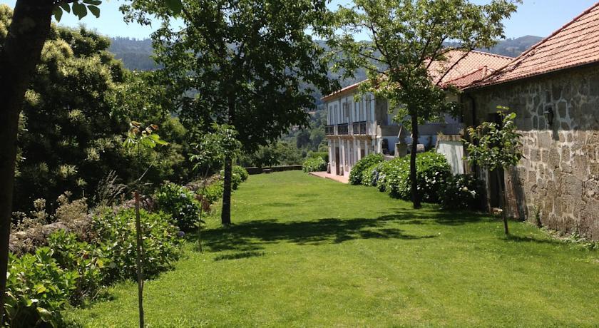 Апартаменты Quinta de Luou