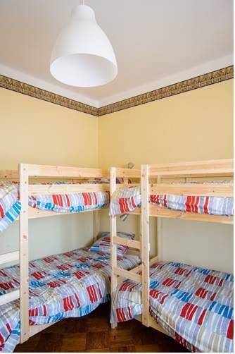 Отель Cool Hostel