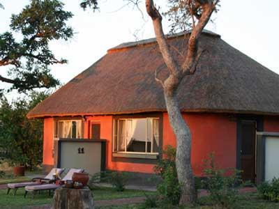 Отель Mohlabetsi Safari Lodge