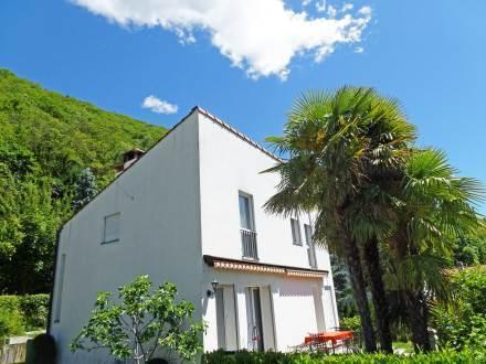 Апартаменты Holiday Home Ronchee Astano
