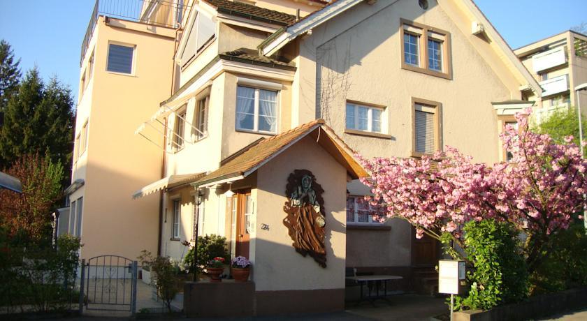 Мини-отель Niros Bed & Breakfast