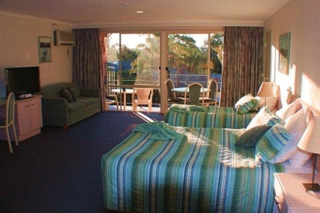 Отель Best Western Fairway Motor Inn