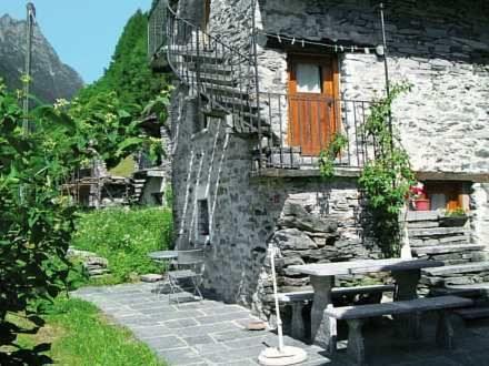 Апартаменты Holiday Home Brione Verzasca II Brione Verzasca