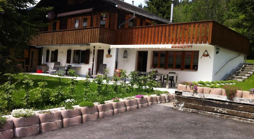 Апартаменты Chalet Erika