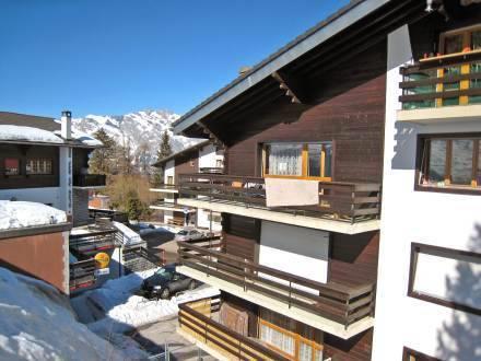 Отель Apartment Gentianes La Tzoumaz