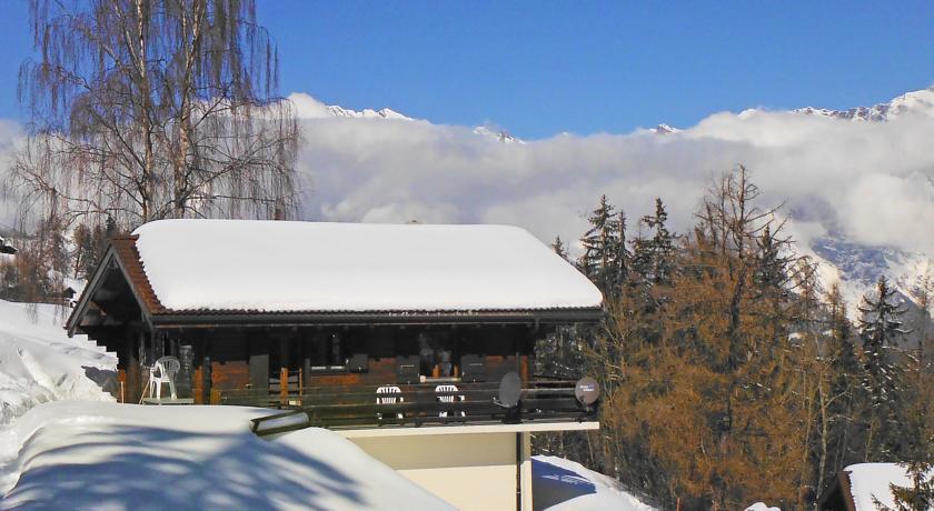 Апартаменты Holiday Home Anne-Sophie La Tzoumaz
