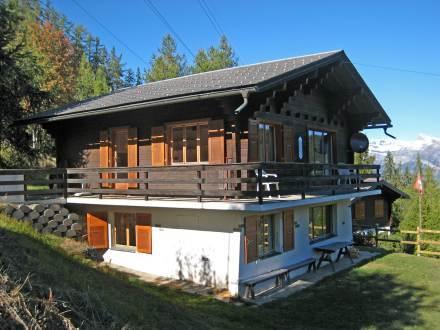 Апартаменты Holiday Home Froidmont La Tzoumaz