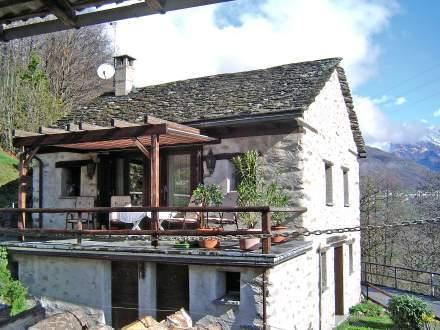 Апартаменты Holiday Home Rustico Bello Prugiasco