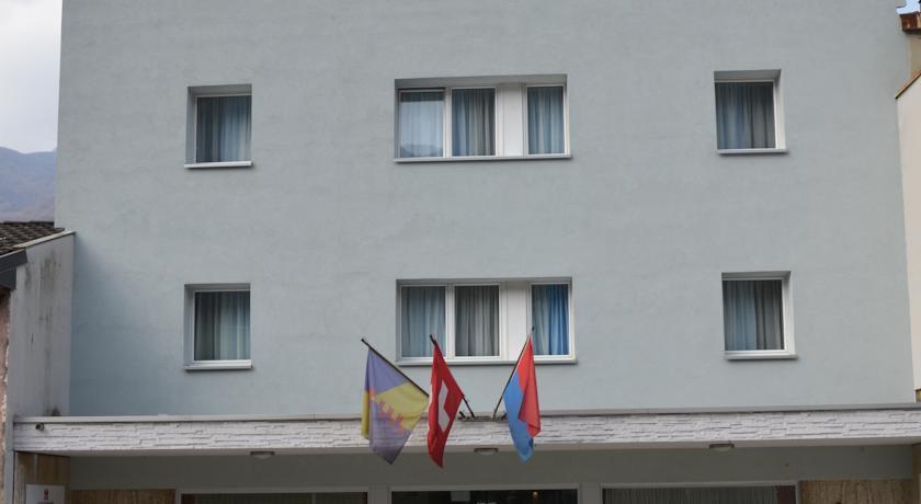 Отель Albergo Elvezia