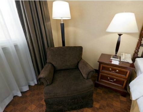 Отель Crowne Plaza Hotel SOUTHBURY