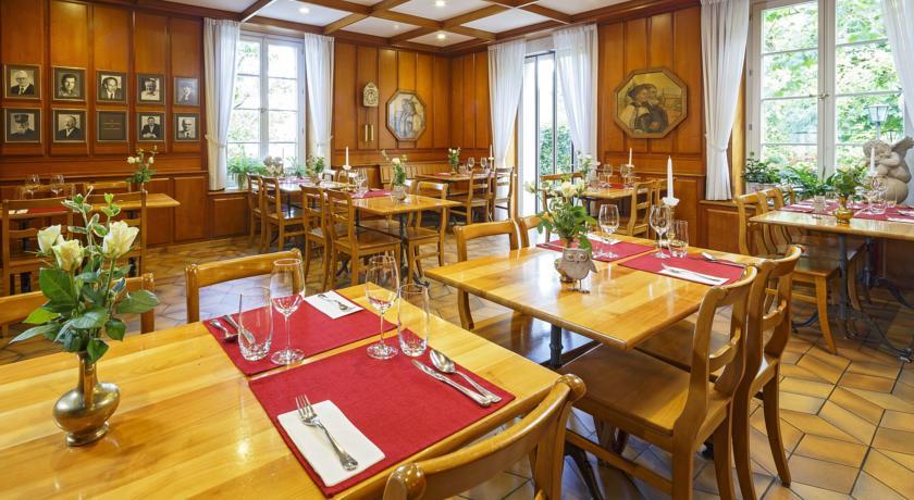 Отель Hotel Landgasthof Schönbühl