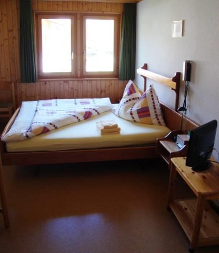 Отель Hotel Walser
