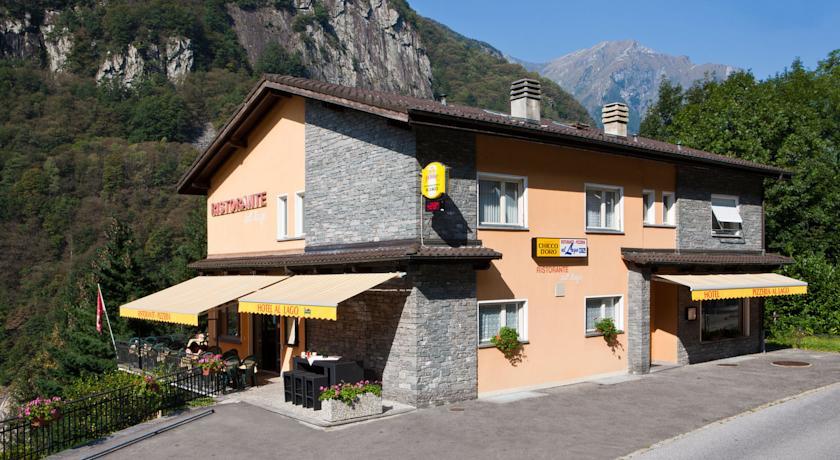 Отель Hotel Al Lago