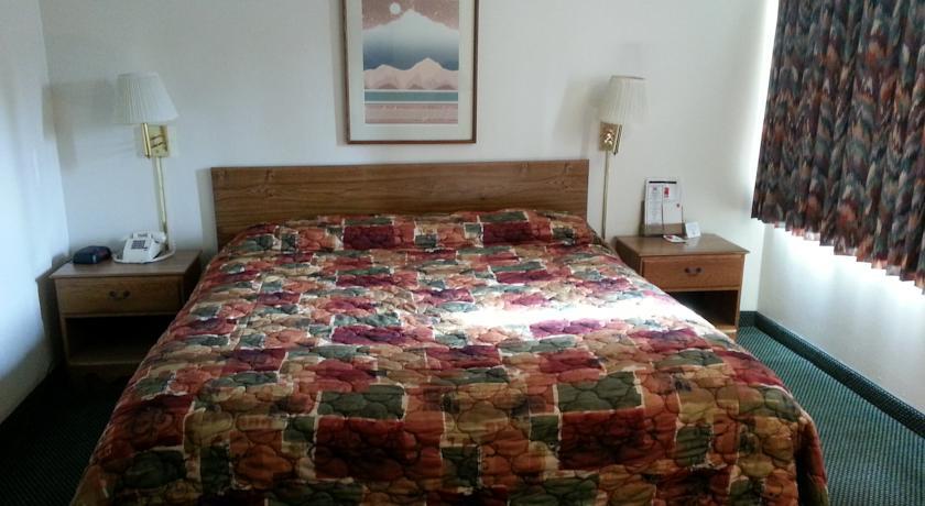 Отель Econo Lodge Wildwood Inn
