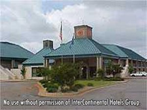 Отель Baymont Inn and Suites Americus