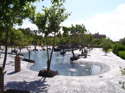 Отель Complexe Lakala