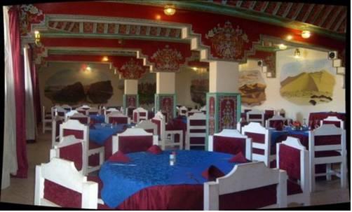 Отель Hotel Tafilalet