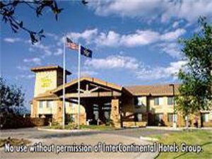 Отель Holiday Inn Express BENSON