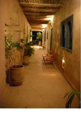 Отель Riad Ain Khadra